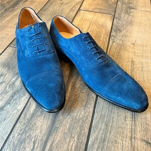 Carrucci Blue Suede Oxfords